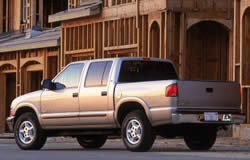 2003 Chevy S-10 Pickup Crew Cab