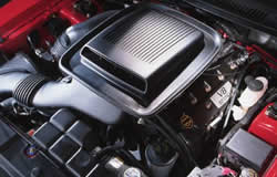 Mach 1 4-valve, DOHC 4.6-liter V-8 engine