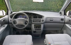 Toyota Sienna - dashboard layout