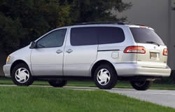 2003 Toyota Sienna