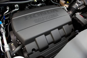 3.5-liter i-VTEC® V-6 engine boasting 250 hp