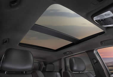 CommandView dual pane sunroof